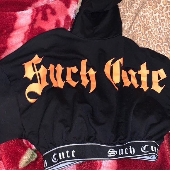 “Such cute” crop top hoodie sweater - Picture 2 of 4